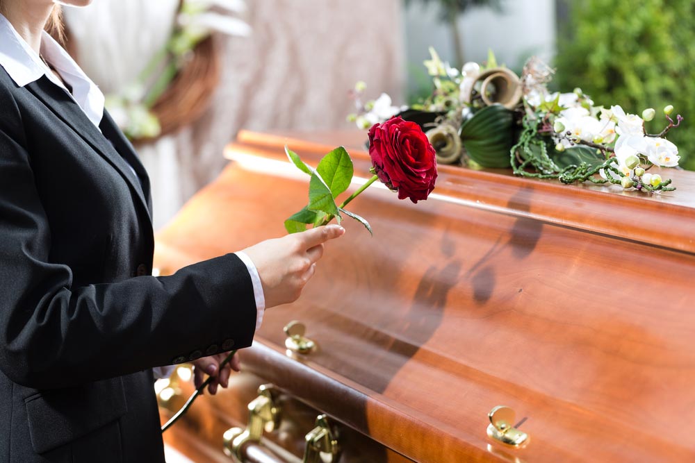 Read more about the article What To Wear To A Funeral On The Gold Coast?