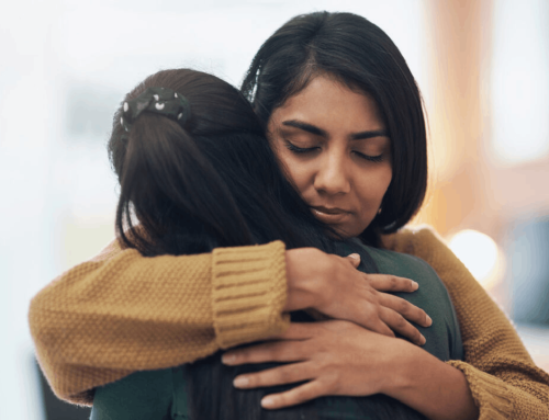 How to Support a Grieving Loved One: Practical Tips and Common Mistakes to Avoid